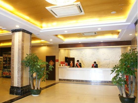Vienna Grand Theater Branch Hotel Shenzhen Exterior photo