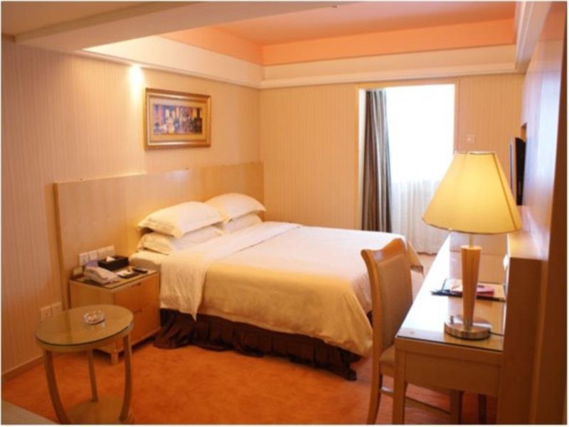 Vienna Grand Theater Branch Hotel Shenzhen Exterior photo